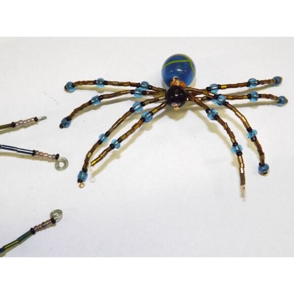 Handmade Beaded Spider Ornaments Set Of 7 Decor Figurines Beads Stones Ooak BagE - Picture 5 of 16